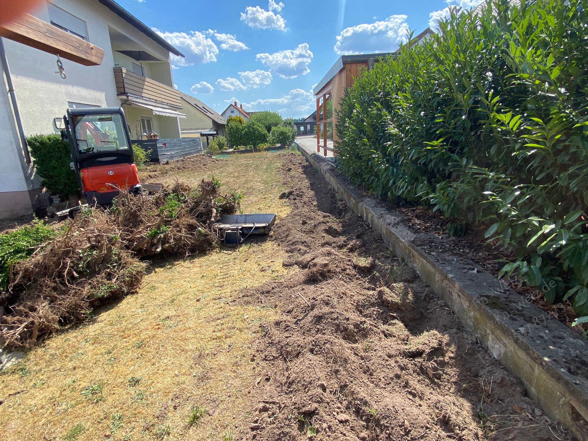 Abbruch von Gartenmauer 96196 Gemeinde-Wattendorf Firma Welz