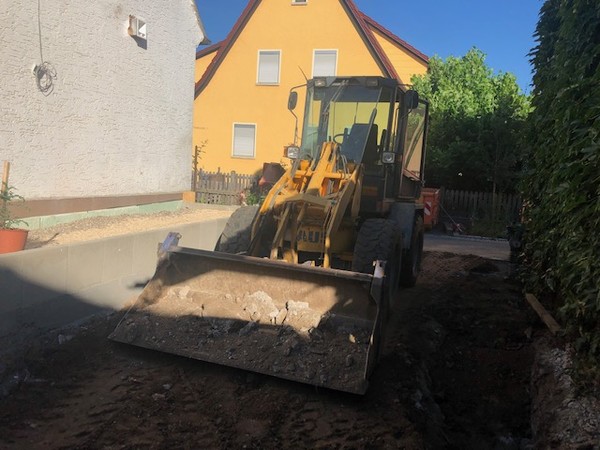 Abbruch von Gartenmauer 96049 Bamberg-Bughof Firma Welz