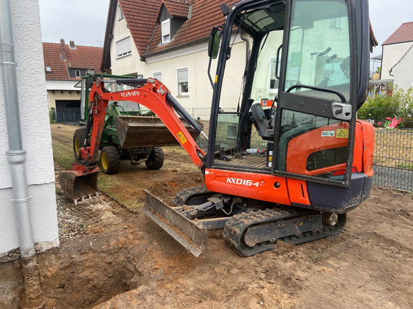 Abbruch von Gartenmauer 96120 Tütschengereuth Firma Welz