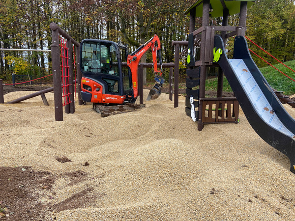 Abbruch von Gartenmauer 96129 Strullendorf-Roßdorf Firma Welz