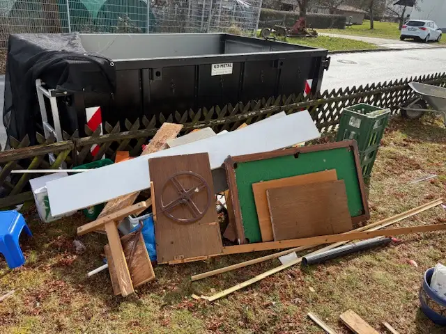 Sperrmüllabholung Container – Firma Welz